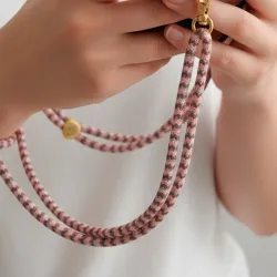 Colgante Trenzado de moda para tu móvil