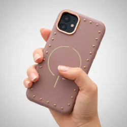Funda Tachas Compatible con Magsafe para iPhone 11 - La Casa de las Carcasas, Accesorios y Fundas para móviles